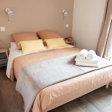 Immeuble De 3 Avec Cour Interieure